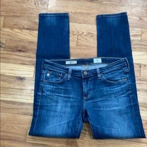 AG The Stilt Cigarette leg jean in size 28 regular